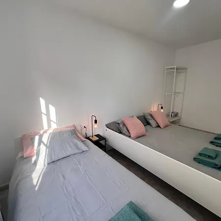 2 Bedroom With Solarium Terrace Lägenhet Alcalá la Real